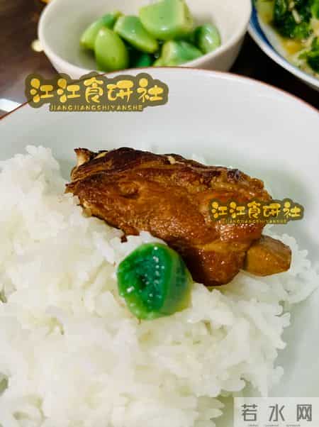 后天腊八,无论有钱没钱,这3样美食别忘记,寓意一年安康顺利!