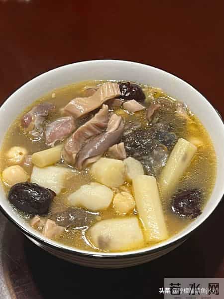 明日腊八，不管有钱没钱，别忘吃“腊八4宝”，精神抖擞迎新年！