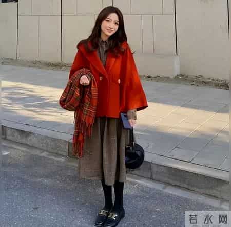 过年回家，请务必远离6种打扮，以为时髦显贵，实际廉价显土！