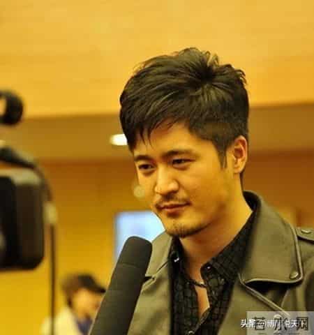 他28岁跳楼身亡,离开前顶楼徘徊3小时,留17字感人遗言告别人间