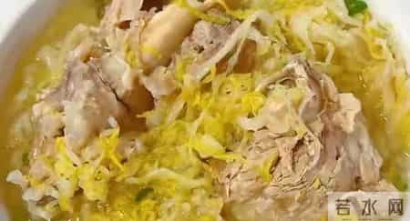 上海姑爷去东北媳妇家,看到晚餐不敢动筷子,网友:我也不敢吃