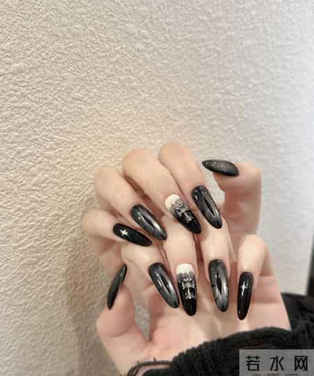 美甲｜奢华猫眼