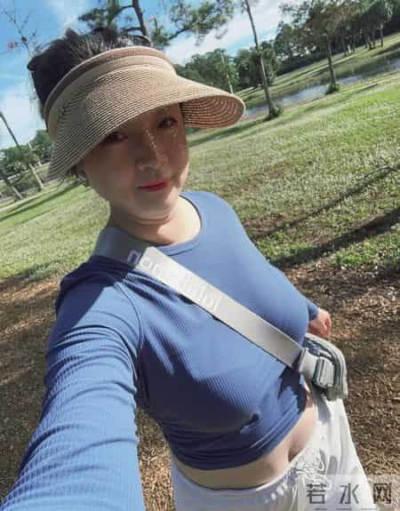 “瑜伽裤爱马仕”卖不动了，现在的露露乐蒙，配不上中产了？