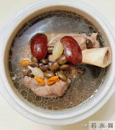 今日腊八，建议大家少吃牛肉羊肉，多吃4样，顺应节气，安康过冬