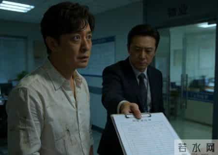 同事找我借新房给父母暂住，我查了门禁，发现他一周刷了358次卡