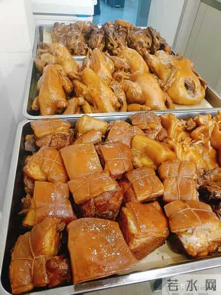 曝光廊坊这家熟食店，汤锅竟然铮明瓦亮，熏网兜肘子顶脑门香