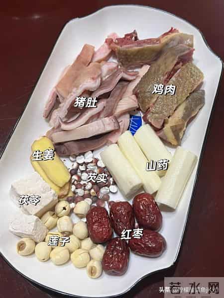 明日腊八，不管有钱没钱，别忘吃“腊八4宝”，精神抖擞迎新年！