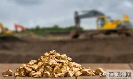 黄金暴涨，钻戒暴跌，18000元钻戒如今回收价180元，咋回事？