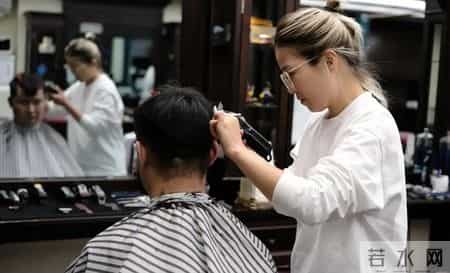 今年腊月理发哪几天比较好？腊月二十六可以理发吗？早看早知道！