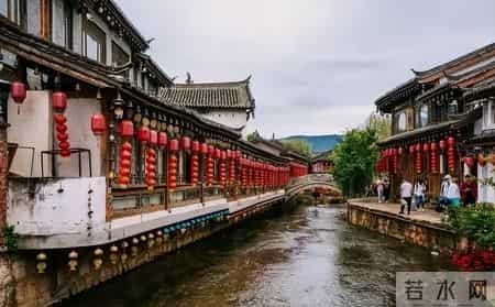 第一批独生子女的残酷真相：父母去世后，成了举目无亲的“孤儿”