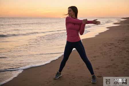 Lululemon让人走光，是故意的还是不小心？