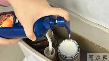 马桶一大一小的按钮，千万不能乱按！我也刚清楚，真是涨知识了