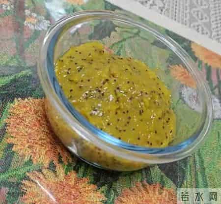 睡前涂1勺“天然膏”，斑点悄悄退！3个家用配方亲测有效