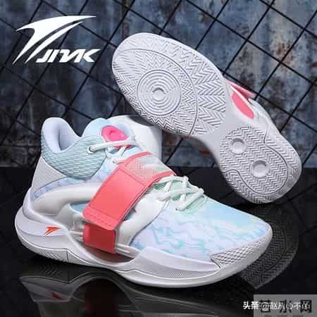 曾被吹上天，如今却跌落神坛的4个国产运动鞋，看谁还在乱跟风？