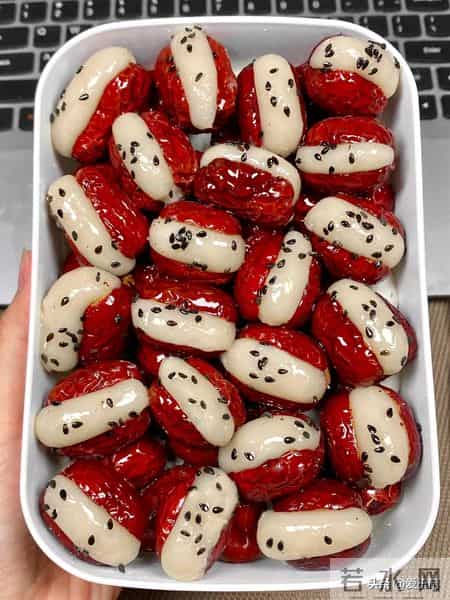 它是“穷人的阿胶”，每天吃3颗胜过1只老母鸡，滋补气血又养颜