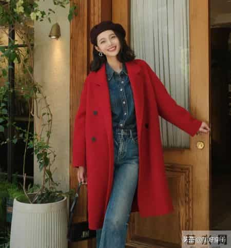 今年冬天最减龄的6组配色穿搭，显白又高级！