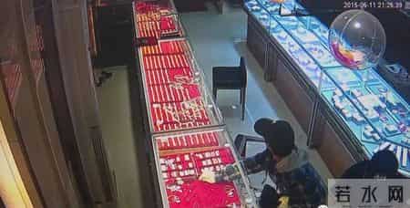 平潭200万劫案后续：男女搭档落网, 20万何去何从，法律该怎么判