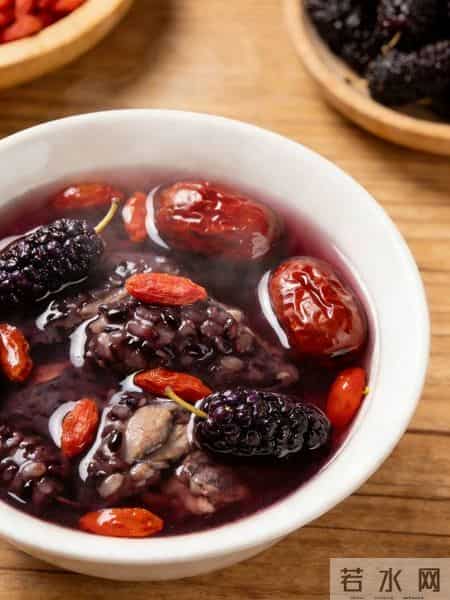 最补肾的一种果子，对眼睛和头发都特别好，建议多吃，安稳过寒冬