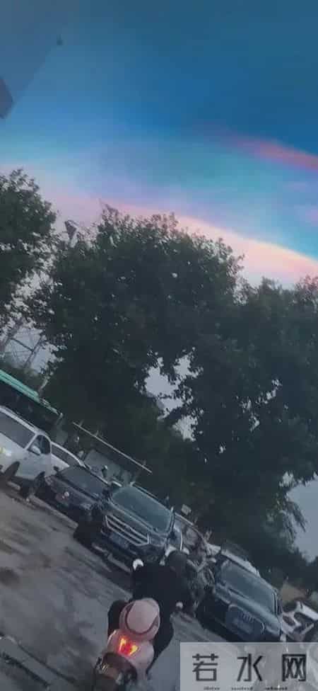 1月28日运势大公开！穿搭宜忌与好运技巧全揭秘