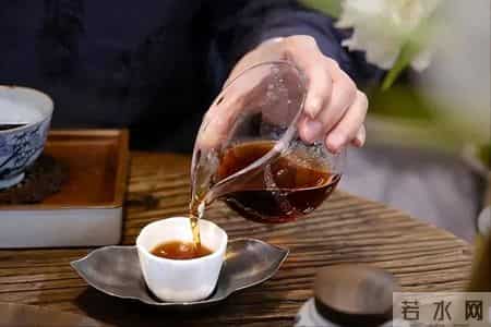 医生发现：癌症患者若常喝茶叶水，不用多长时间，或有几大好处