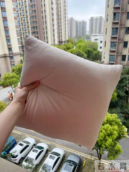 不穿的“羽绒服”千万别扔!学中年阿姨这样改造,一件都不会浪费