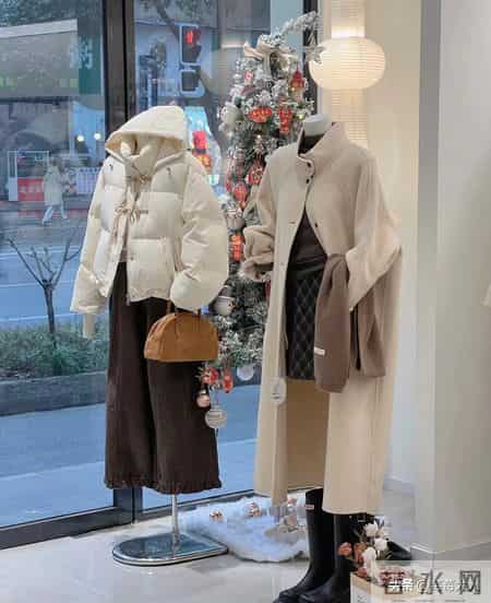 还在为过年穿搭发愁吗，直接照着抄就完事了