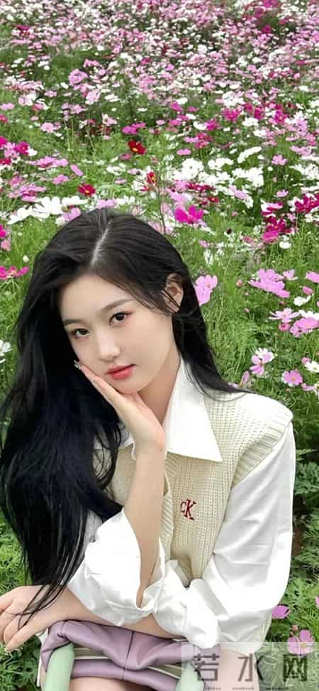 漂亮的小姨子来家里玩,趁我老婆不在,问我:姐夫,你爱我姐吗