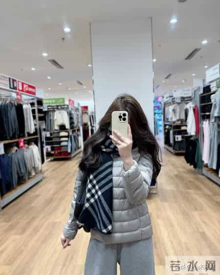 优衣库这件“排骨羽绒服”，我穿去上班被3个同事要链接