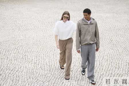 2026春夏UNIQLO-C系列来了，我们用5个重点解锁时髦质感穿搭