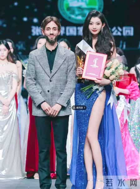 1.78米日照姑娘夺环球小姐中国区冠军！长腿116 是昆士兰大学硕士
