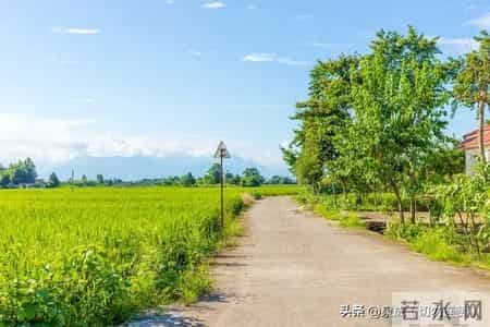 如果你还穿着10年前买的衣服，说明了你身上有这几个“特质”