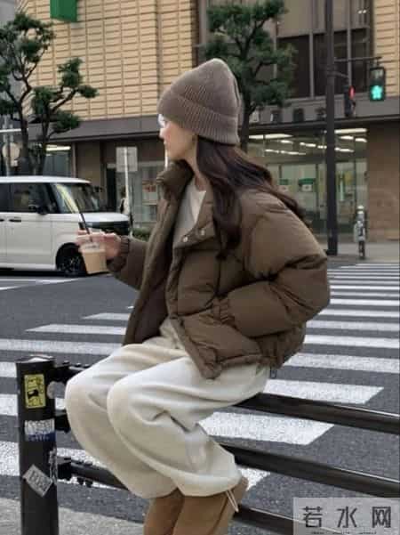 懒人配色法则:有这4个颜色,秋冬穿搭再也不发愁!