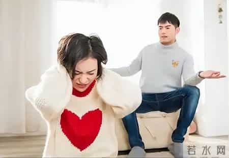 去年小姑子蹭我们车回家,路上花3000,她一分不出,今年我没惯她