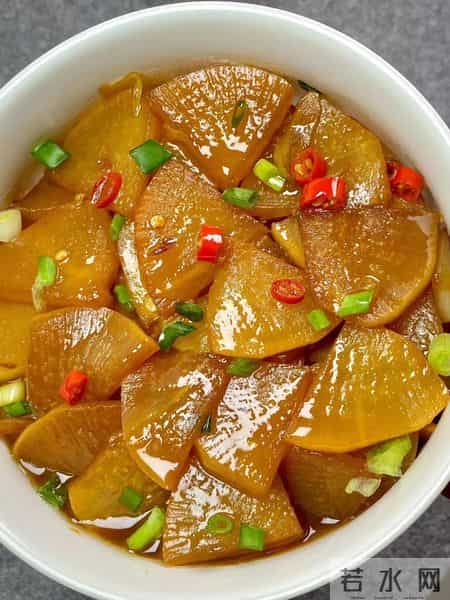 女性更年期别太节俭，多吃四样碱性食物，滋补雌激素，脸上显年轻