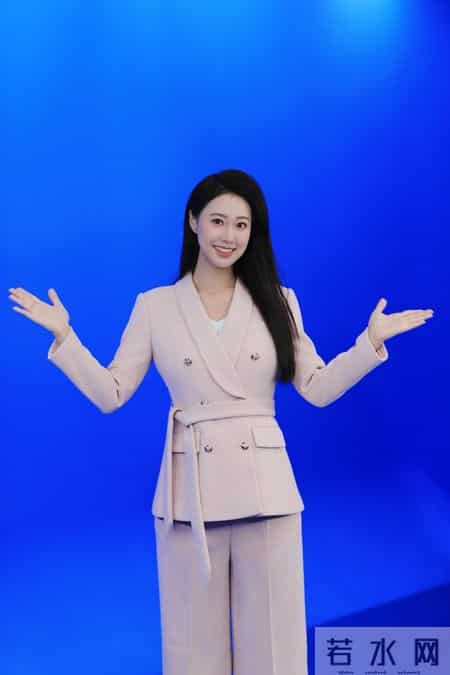 气质超绝的播音主持人上班美拍，漂亮动人