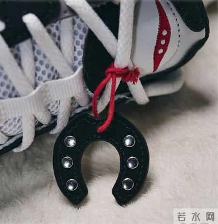 马年限定,Saucony AZURA RE 即将发售