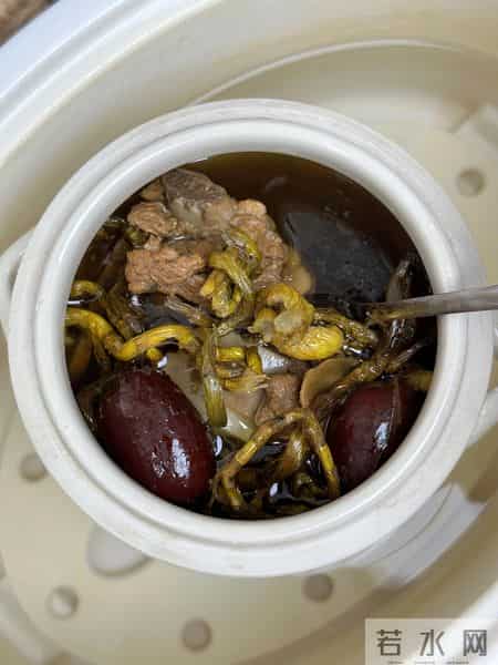 血管干净人长寿！这碗汤，全家喝出“年轻态”，每周2次很安心！