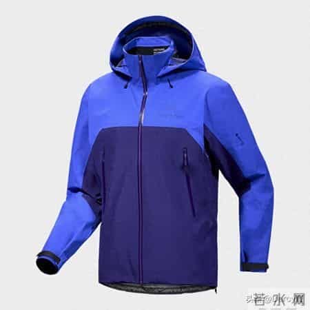 轻松应对户外恶劣气候和环境，2026年值得购买全球顶级硬壳冲锋衣