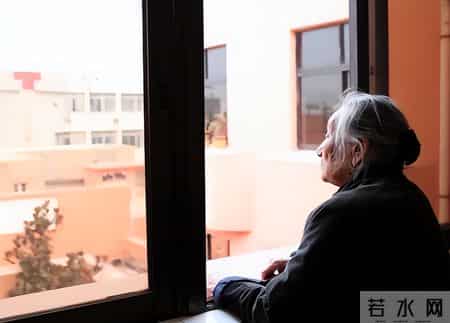 我67退休金6800，去女儿家过节，听到女婿和亲家聊天，我立刻回家