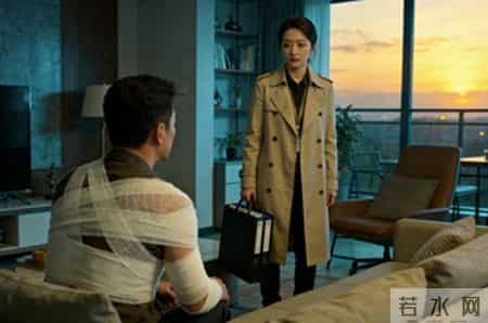 新婚当晚老婆不让我碰，我一怒之下回了消防队，她发来消息：看看结婚证上我的名字