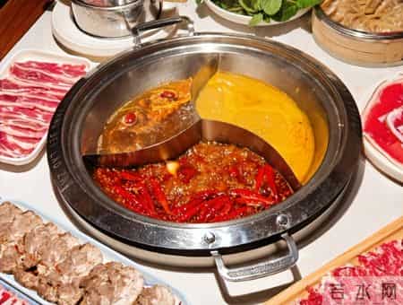 04年，父亲把双胞胎女儿送人，20年后疯狂寻找，只想知道过得如何