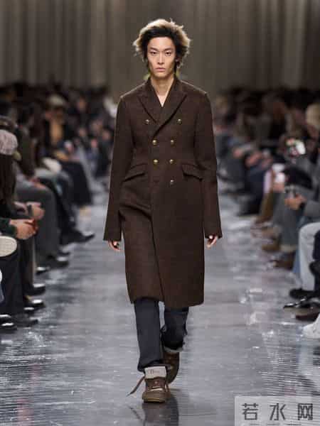 DIOR Roadie 球鞋再度回归，26 秋冬三款全新配色率先曝光