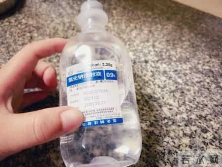 皮肤红疹瘙痒反复别乱处理，科学护理预防方法要记牢！