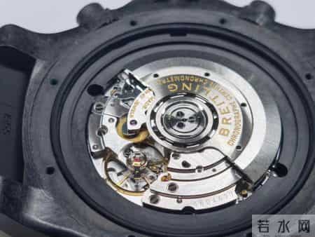 手表搭载自产机心还是外购通用机心,哪个更好?