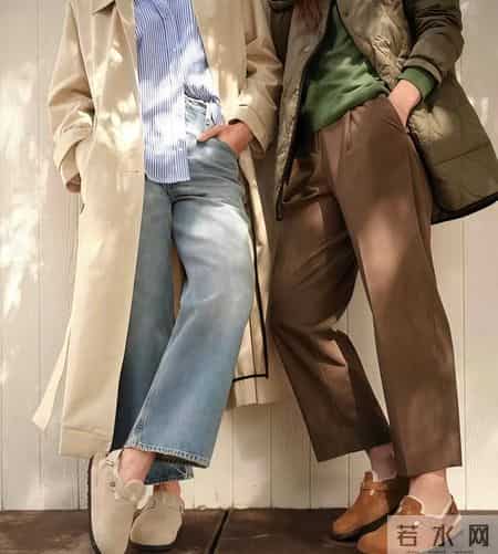 “阔腿裤+勃肯鞋”才是今年冬天的王炸组合,时髦又慵懒,很洋气