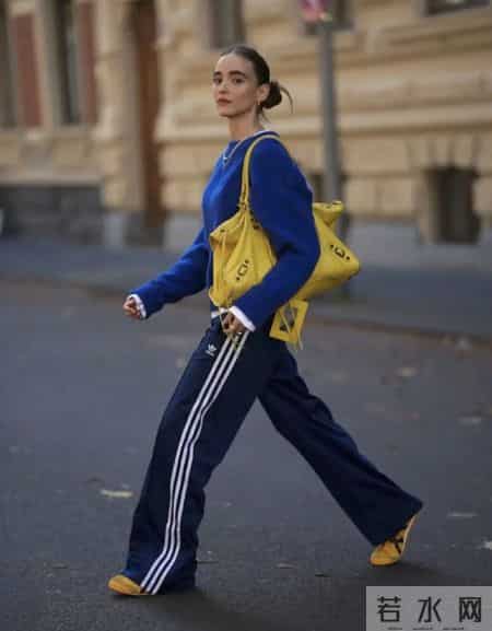 毛衣，配阔腿裤更好看！