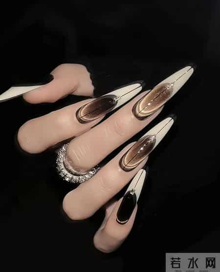 美甲｜奢华猫眼