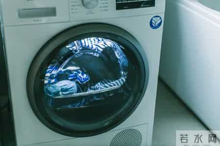用15年洗衣机才懂!按这键比手洗干净还省电费