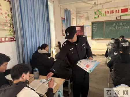 大排查、大巡防、大整治 - 河南宜阳 蔡少国:扎根基层 用坚守筑牢平安防线