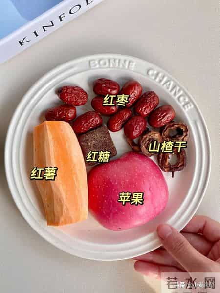 山楂搭它煮一煮,淤血全通!手脚不凉了,脸蛋气色好,暖到骨子里